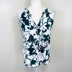 c&e White & Teal Floral Texturized Tassel Tie Sleeveless Blouse - SMALL